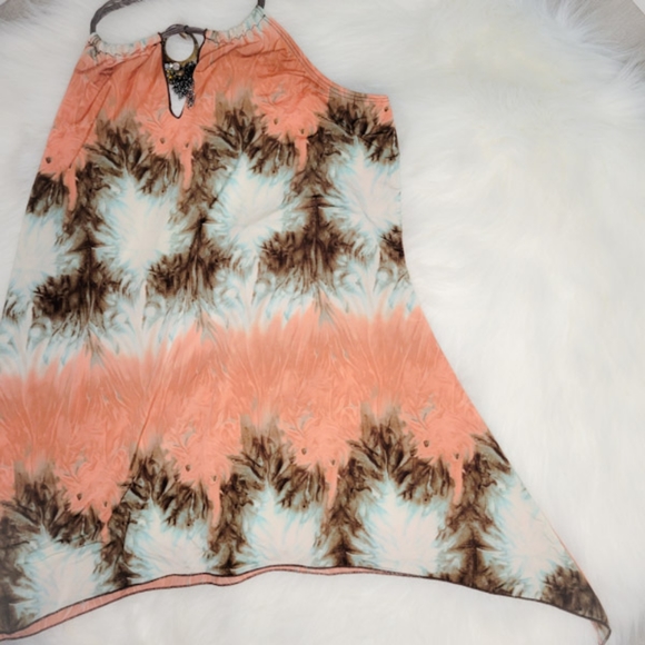 Multi-color halter top - Picture 4 of 9